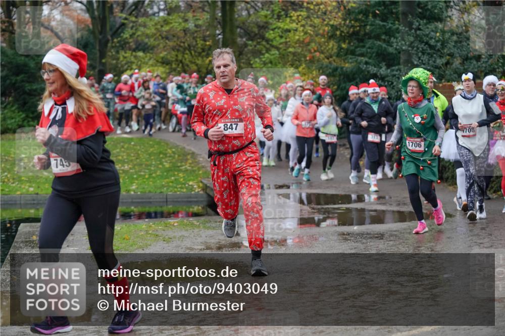 07.12.2025 - St. Pauli X-Mass-Run No. 15 Michael Burmester http://msf.ph/oto/9403049 07.12.2025 10:45:17 Laufen 745, 847, 1706, 1708 meine-sportfotos.de