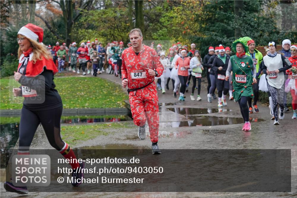 07.12.2025 - St. Pauli X-Mass-Run No. 15 Michael Burmester http://msf.ph/oto/9403050 07.12.2025 10:45:17 Laufen 15, 745, 847, 313, 1706, 06, 1708 meine-sportfotos.de