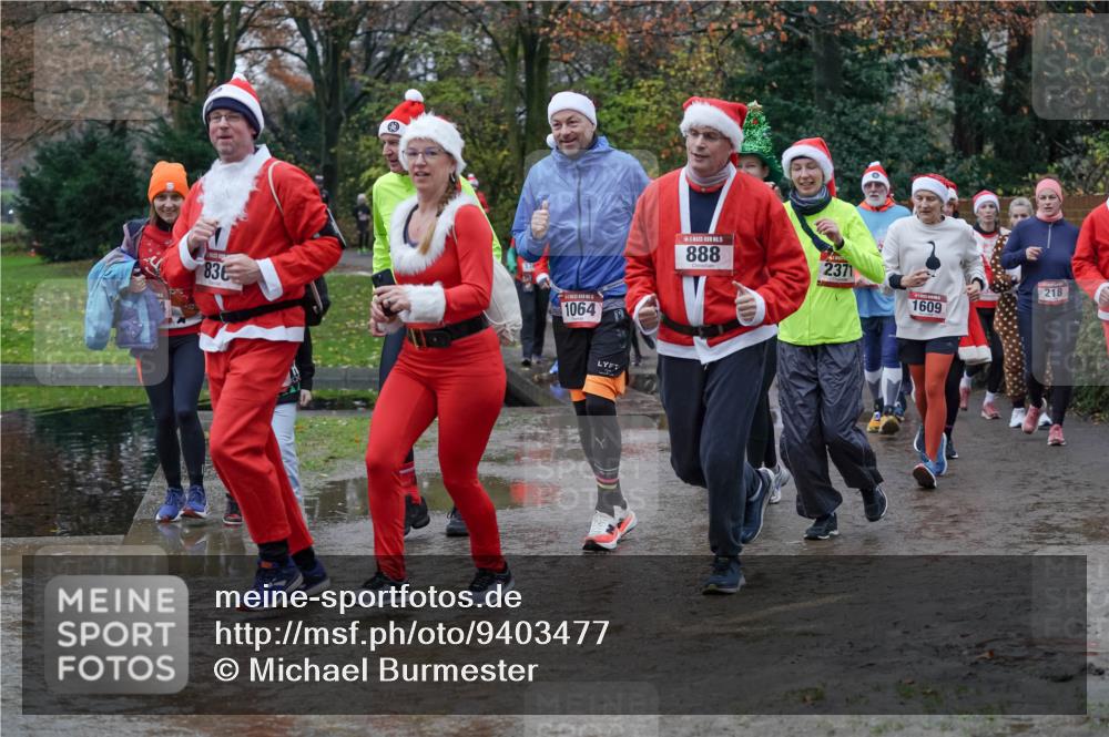 07.12.2025 - St. Pauli X-Mass-Run No. 15 Michael Burmester http://msf.ph/oto/9403477 07.12.2025 10:47:16 Laufen 836, 1064, 5, 888, 2371, 218, 1609 meine-sportfotos.de