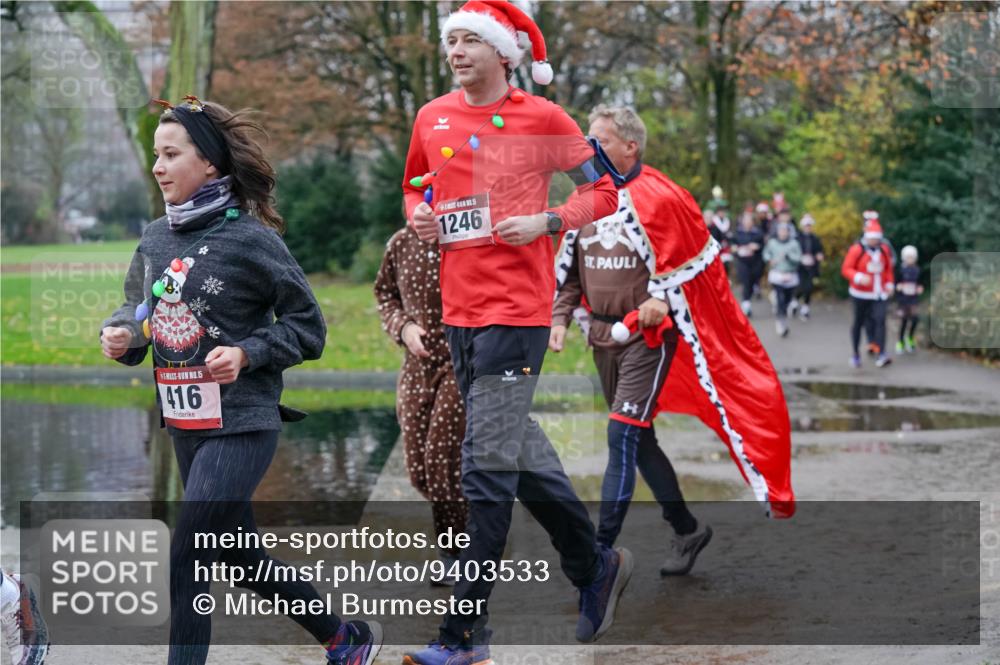 07.12.2025 - St. Pauli X-Mass-Run No. 15 Michael Burmester http://msf.ph/oto/9403533 07.12.2025 10:47:28 Laufen 15, 416, 1246 meine-sportfotos.de
