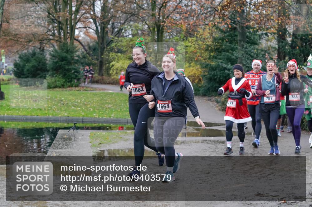 07.12.2025 - St. Pauli X-Mass-Run No. 15 Michael Burmester http://msf.ph/oto/9403579 07.12.2025 10:47:41 Laufen 1662, 1664, 777, 787, 788 meine-sportfotos.de