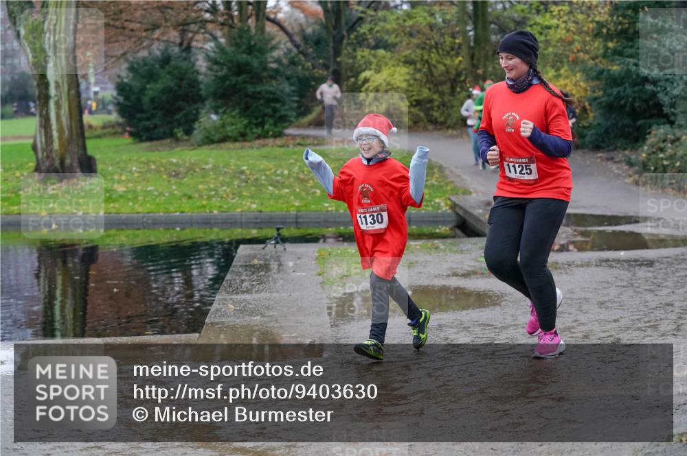 07.12.2025 - St. Pauli X-Mass-Run No. 15 Michael Burmester http://msf.ph/oto/9403630 07.12.2025 10:47:54 Laufen 15, 1130, 1125 meine-sportfotos.de