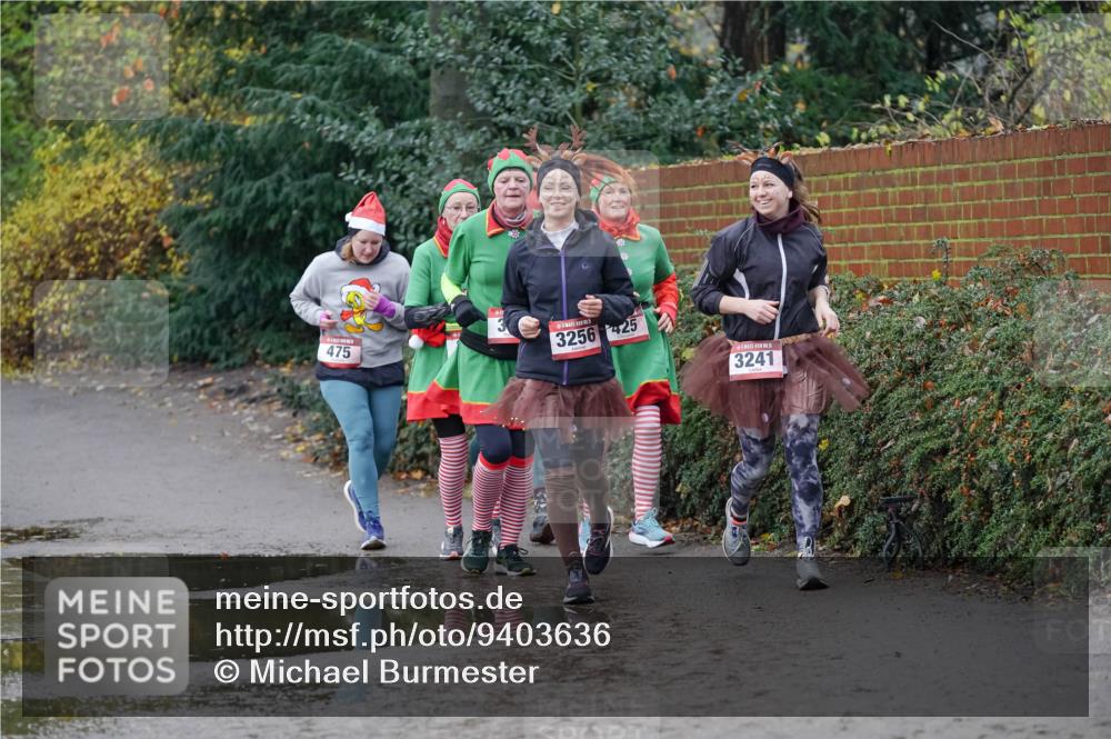 07.12.2025 - St. Pauli X-Mass-Run No. 15 Michael Burmester http://msf.ph/oto/9403636 07.12.2025 10:48:00 Laufen 475, 3256, 425, 3241 meine-sportfotos.de
