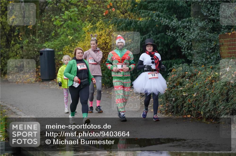 07.12.2025 - St. Pauli X-Mass-Run No. 15 Michael Burmester http://msf.ph/oto/9403664 07.12.2025 10:48:19 Laufen 372, 128, 8, 14 meine-sportfotos.de