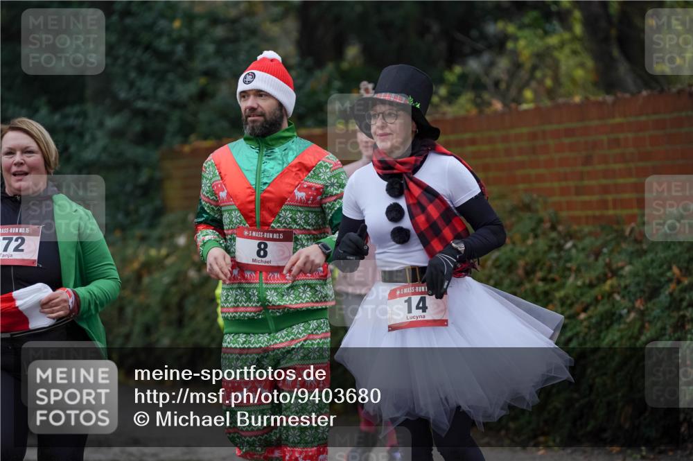 07.12.2025 - St. Pauli X-Mass-Run No. 15 Michael Burmester http://msf.ph/oto/9403680 07.12.2025 10:48:27 Laufen 15, 72, 15, 8, 14 meine-sportfotos.de