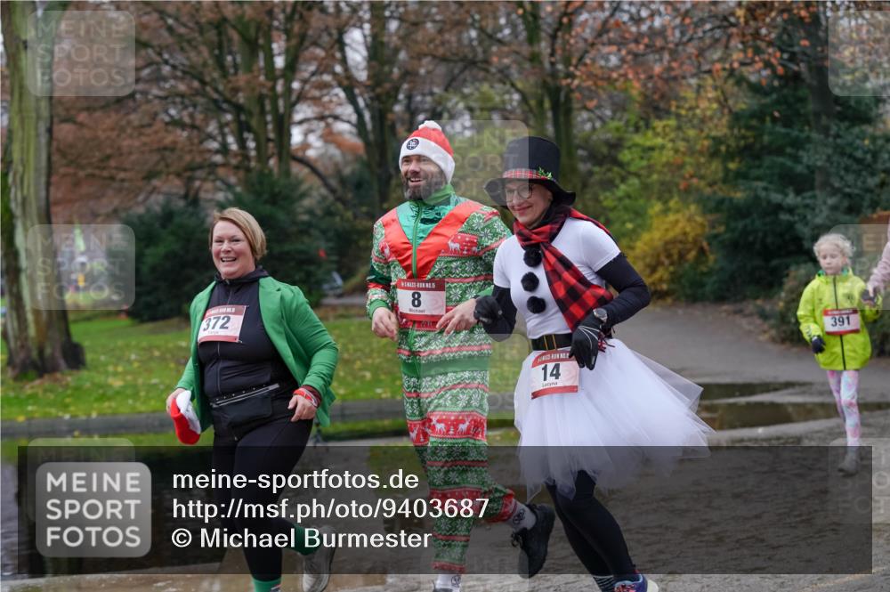 07.12.2025 - St. Pauli X-Mass-Run No. 15 Michael Burmester http://msf.ph/oto/9403687 07.12.2025 10:48:30 Laufen 372, 15, 8, 14, 391 meine-sportfotos.de