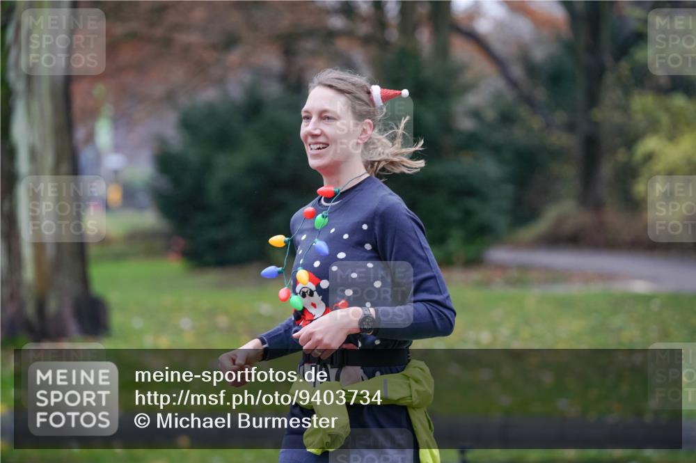 07.12.2025 - St. Pauli X-Mass-Run No. 15 Michael Burmester http://msf.ph/oto/9403734 07.12.2025 10:49:25 Laufen 797 meine-sportfotos.de
