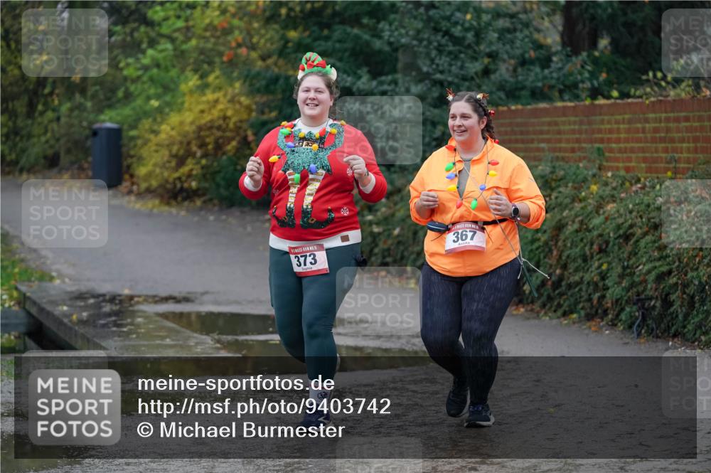07.12.2025 - St. Pauli X-Mass-Run No. 15 Michael Burmester http://msf.ph/oto/9403742 07.12.2025 10:49:29 Laufen 15, 373, 367 meine-sportfotos.de