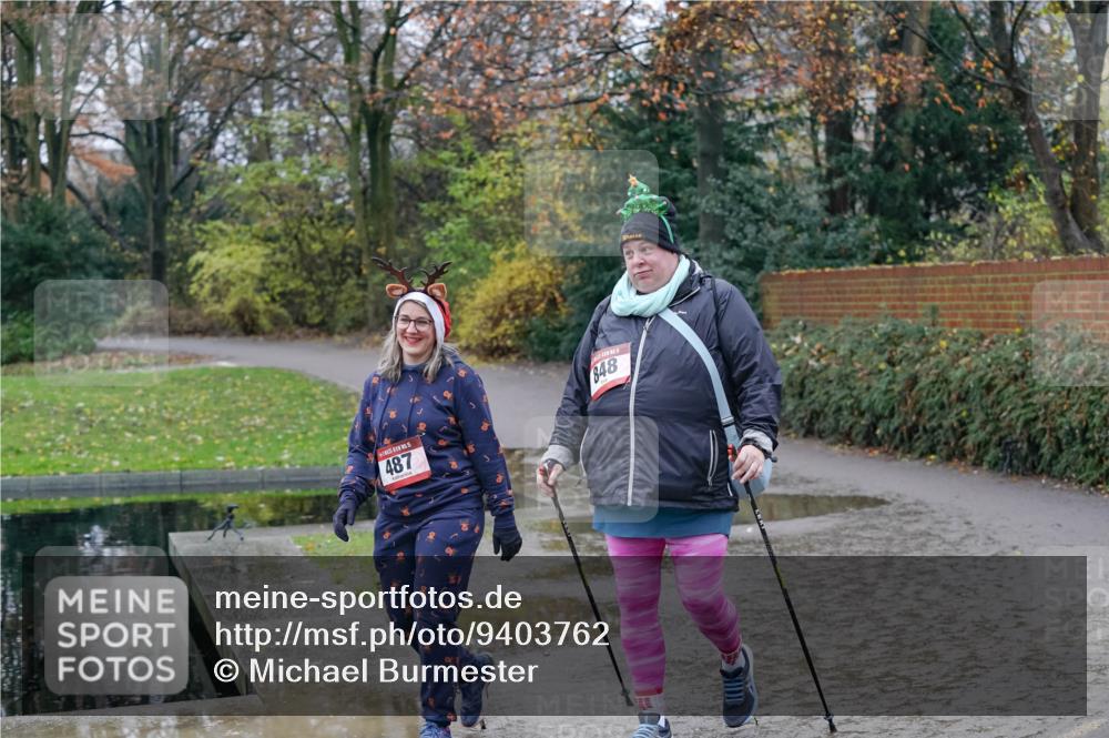 07.12.2025 - St. Pauli X-Mass-Run No. 15 Michael Burmester http://msf.ph/oto/9403762 07.12.2025 10:50:30 Laufen 487, 848 meine-sportfotos.de