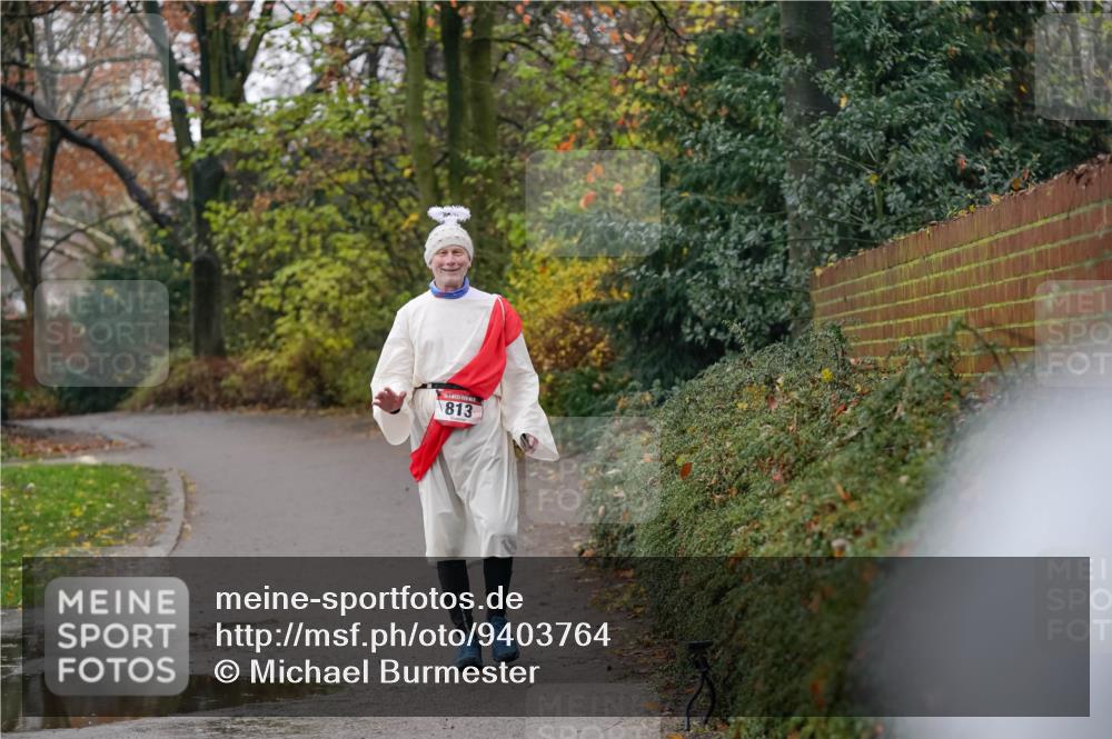 07.12.2025 - St. Pauli X-Mass-Run No. 15 Michael Burmester http://msf.ph/oto/9403764 07.12.2025 10:51:40 Laufen 813 meine-sportfotos.de
