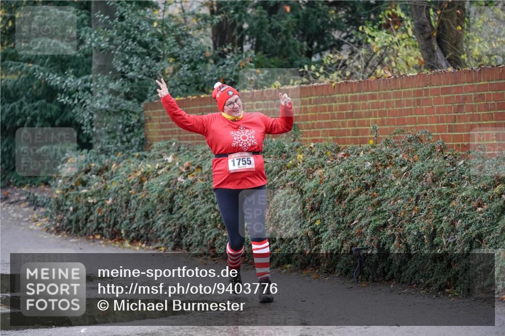 07.12.2025 - St. Pauli X-Mass-Run No. 15 Michael Burmester http://msf.ph/oto/9403776 07.12.2025 10:52:53 Laufen 1755 meine-sportfotos.de