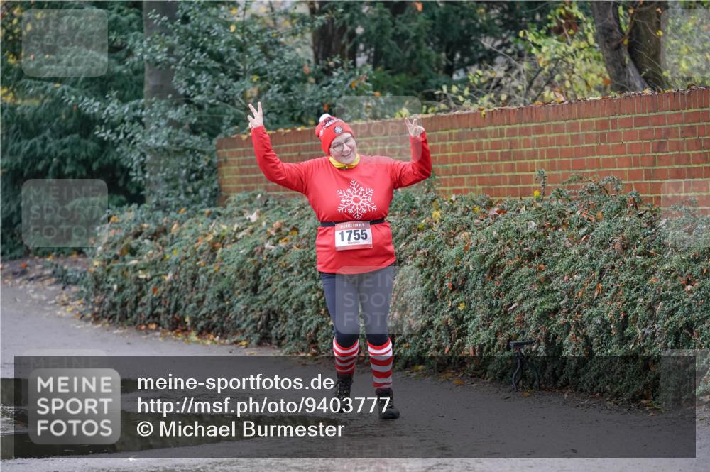 07.12.2025 - St. Pauli X-Mass-Run No. 15 Michael Burmester http://msf.ph/oto/9403777 07.12.2025 10:52:54 Laufen 1755 meine-sportfotos.de