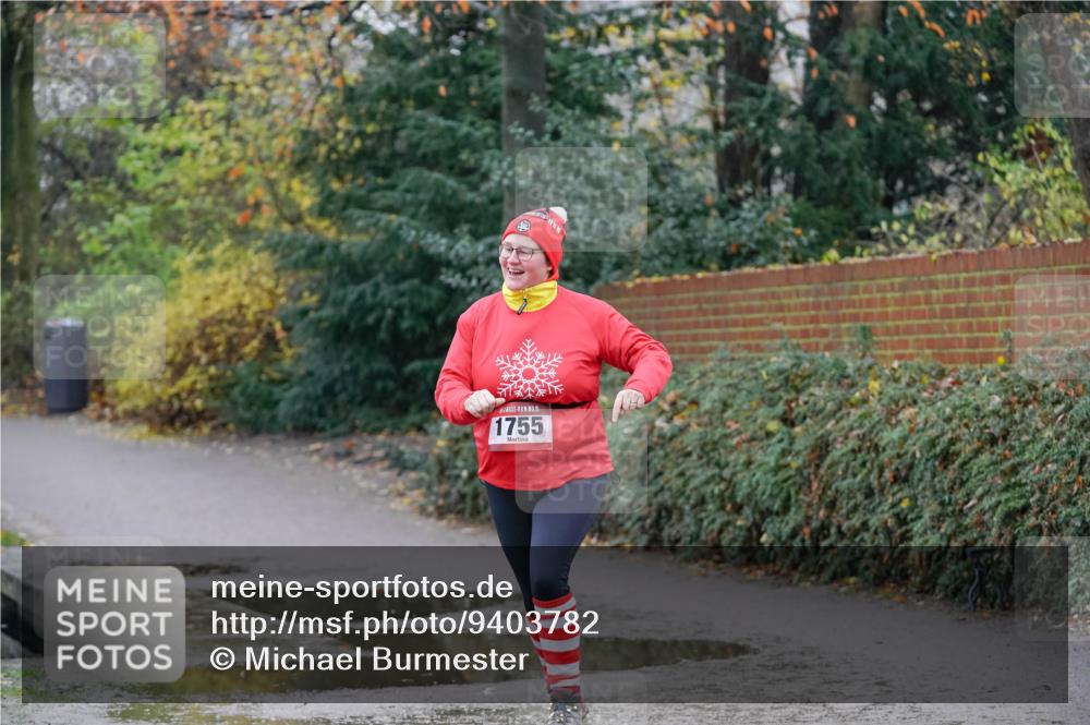 07.12.2025 - St. Pauli X-Mass-Run No. 15 Michael Burmester http://msf.ph/oto/9403782 07.12.2025 10:52:55 Laufen 5, 1755 meine-sportfotos.de
