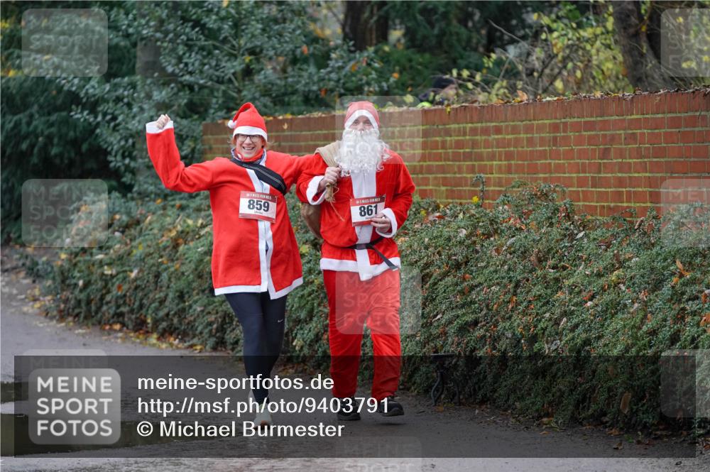 07.12.2025 - St. Pauli X-Mass-Run No. 15 Michael Burmester http://msf.ph/oto/9403791 07.12.2025 10:56:42 Laufen 859, 861 meine-sportfotos.de