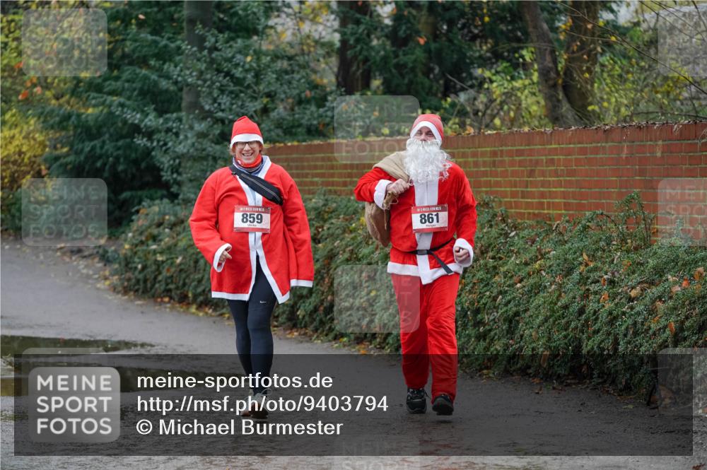 07.12.2025 - St. Pauli X-Mass-Run No. 15 Michael Burmester http://msf.ph/oto/9403794 07.12.2025 10:56:44 Laufen 859, 861 meine-sportfotos.de