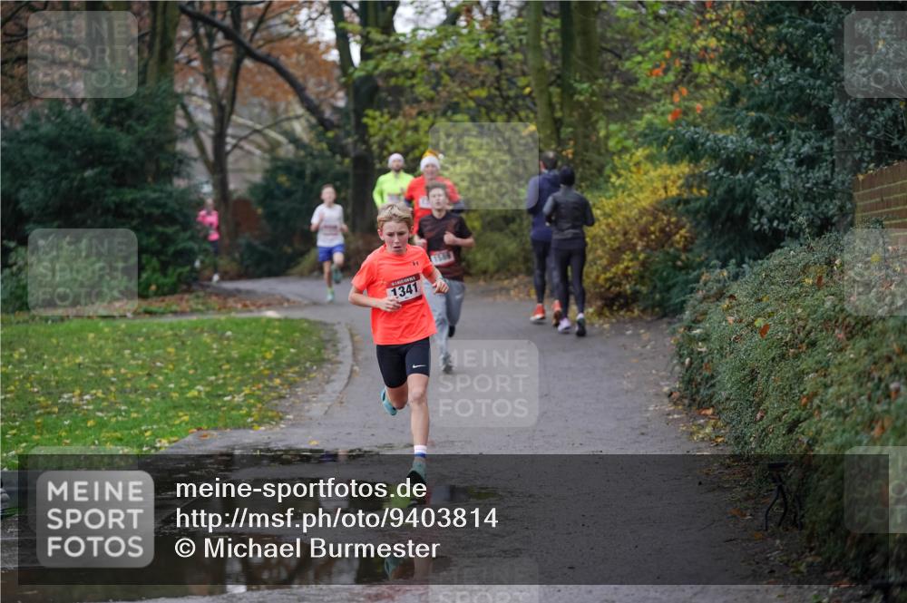 07.12.2025 - St. Pauli X-Mass-Run No. 15 Michael Burmester http://msf.ph/oto/9403814 07.12.2025 10:57:57 Laufen 1341, 1589 meine-sportfotos.de