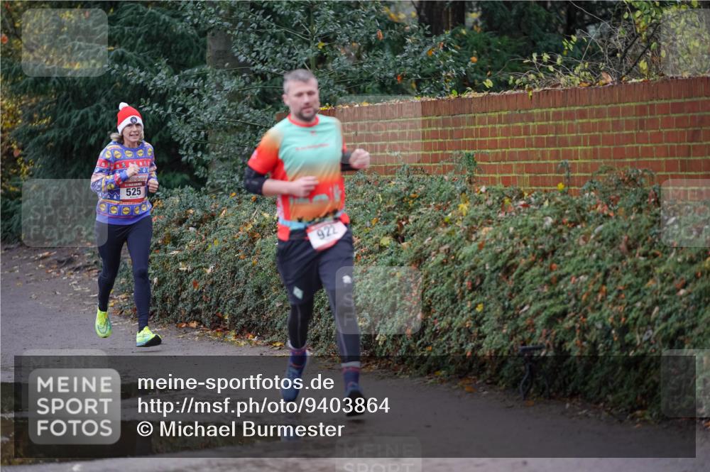 07.12.2025 - St. Pauli X-Mass-Run No. 15 Michael Burmester http://msf.ph/oto/9403864 07.12.2025 10:59:04 Laufen 525, 922 meine-sportfotos.de