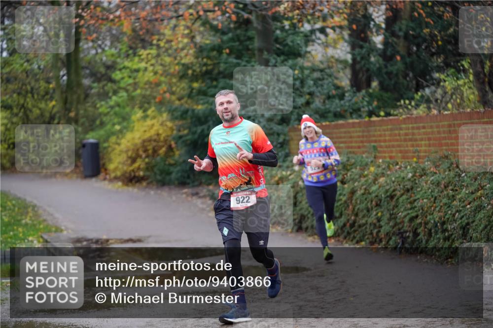 07.12.2025 - St. Pauli X-Mass-Run No. 15 Michael Burmester http://msf.ph/oto/9403866 07.12.2025 10:59:06 Laufen 922 meine-sportfotos.de
