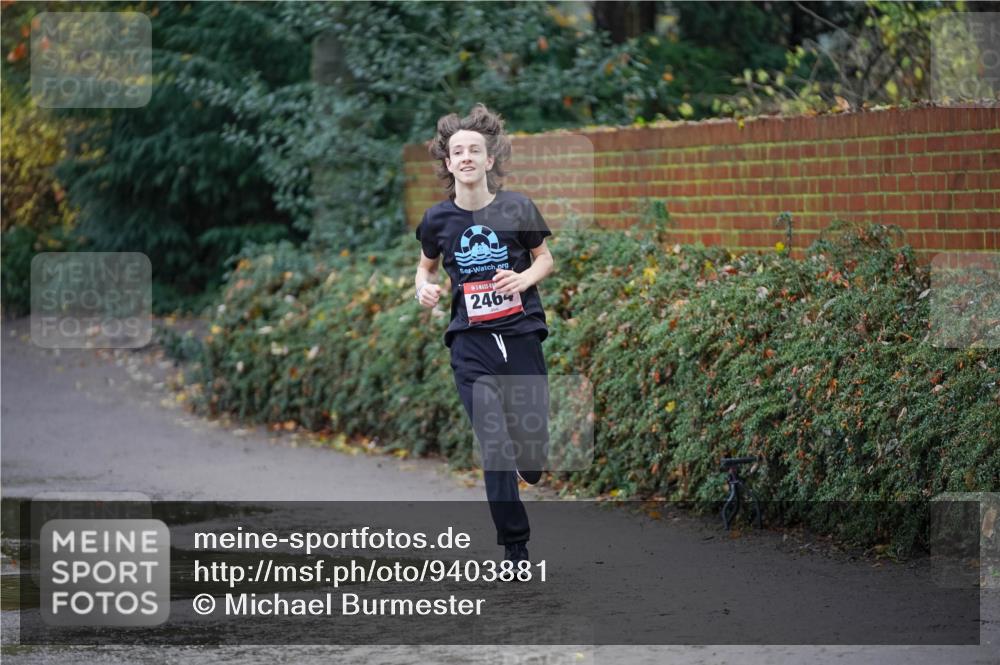 07.12.2025 - St. Pauli X-Mass-Run No. 15 Michael Burmester http://msf.ph/oto/9403881 07.12.2025 10:59:32 Laufen 2464 meine-sportfotos.de