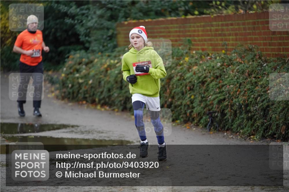 07.12.2025 - St. Pauli X-Mass-Run No. 15 Michael Burmester http://msf.ph/oto/9403920 07.12.2025 11:00:48 Laufen 15 meine-sportfotos.de