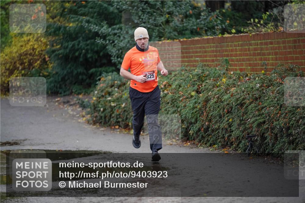 07.12.2025 - St. Pauli X-Mass-Run No. 15 Michael Burmester http://msf.ph/oto/9403923 07.12.2025 11:00:49 Laufen 325 meine-sportfotos.de