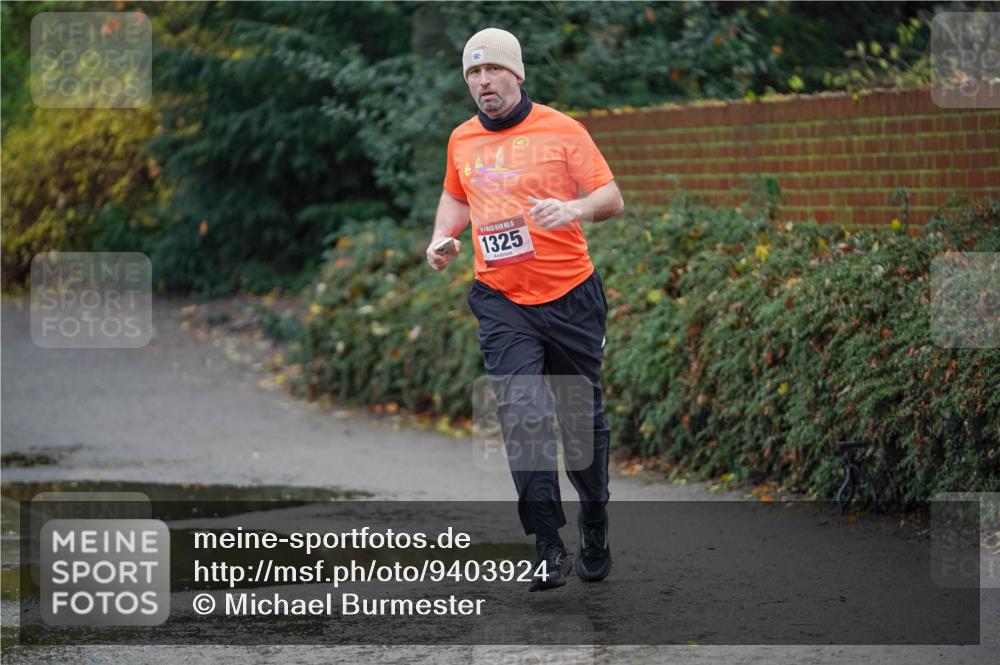 07.12.2025 - St. Pauli X-Mass-Run No. 15 Michael Burmester http://msf.ph/oto/9403924 07.12.2025 11:00:50 Laufen 5, 1325 meine-sportfotos.de