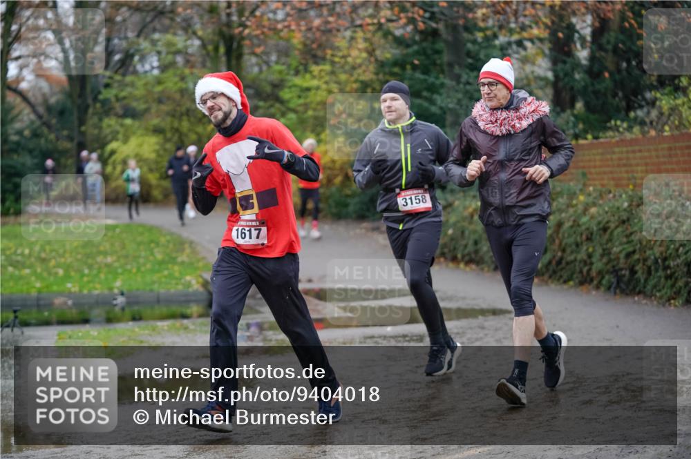 07.12.2025 - St. Pauli X-Mass-Run No. 15 Michael Burmester http://msf.ph/oto/9404018 07.12.2025 11:01:35 Laufen 1617, 3158 meine-sportfotos.de