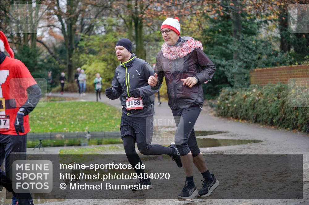 07.12.2025 - St. Pauli X-Mass-Run No. 15 Michael Burmester http://msf.ph/oto/9404020 07.12.2025 11:01:36 Laufen 17, 3158 meine-sportfotos.de