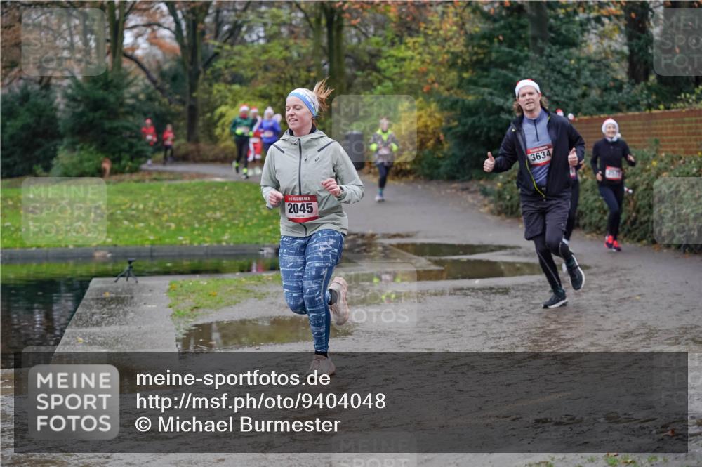 07.12.2025 - St. Pauli X-Mass-Run No. 15 Michael Burmester http://msf.ph/oto/9404048 07.12.2025 11:01:48 Laufen 15, 2045, 3634 meine-sportfotos.de