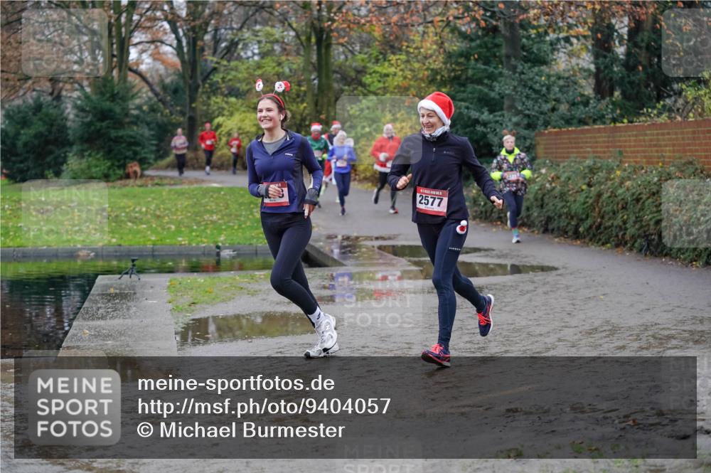 07.12.2025 - St. Pauli X-Mass-Run No. 15 Michael Burmester http://msf.ph/oto/9404057 07.12.2025 11:01:51 Laufen 2577 meine-sportfotos.de