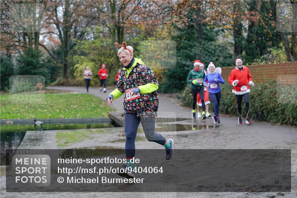 07.12.2025 - St. Pauli X-Mass-Run No. 15 Michael Burmester http://msf.ph/oto/9404064 07.12.2025 11:01:55 Laufen  meine-sportfotos.de