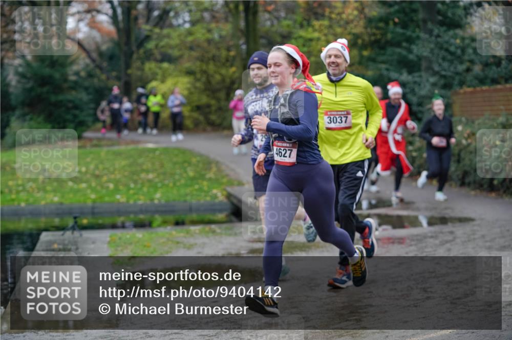 07.12.2025 - St. Pauli X-Mass-Run No. 15 Michael Burmester http://msf.ph/oto/9404142 07.12.2025 11:02:27 Laufen 4627, 3037 meine-sportfotos.de