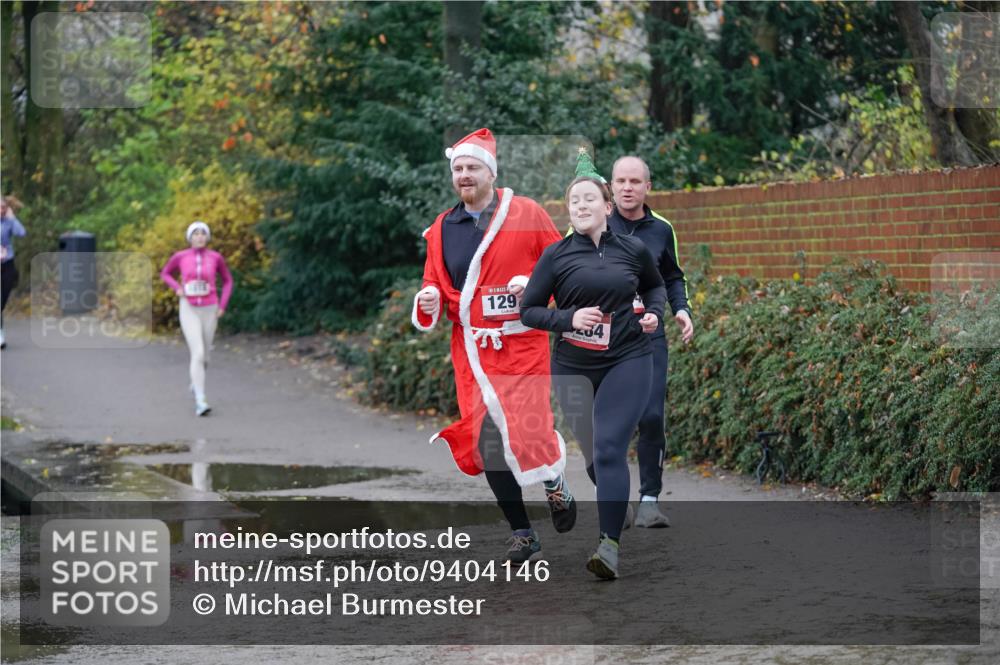 07.12.2025 - St. Pauli X-Mass-Run No. 15 Michael Burmester http://msf.ph/oto/9404146 07.12.2025 11:02:30 Laufen 129, 34 meine-sportfotos.de