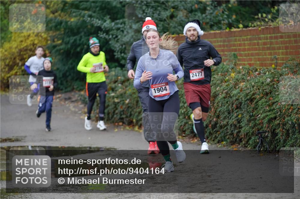 07.12.2025 - St. Pauli X-Mass-Run No. 15 Michael Burmester http://msf.ph/oto/9404164 07.12.2025 11:02:37 Laufen 3161, 2190, 15, 1904, 2477 meine-sportfotos.de