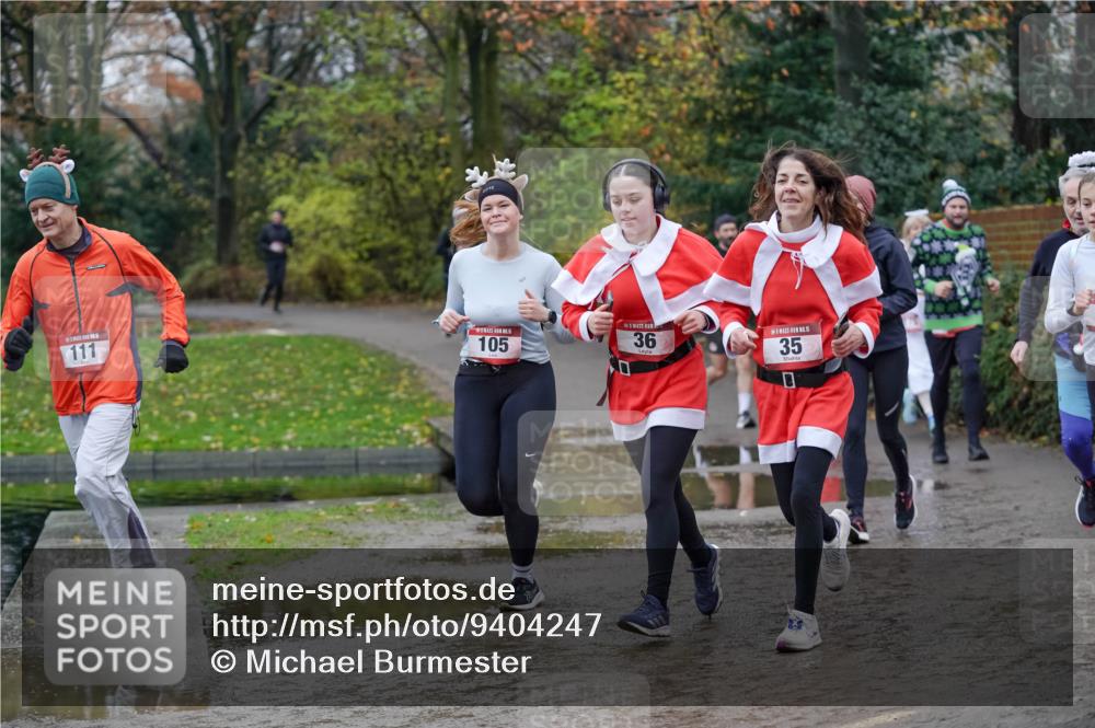 07.12.2025 - St. Pauli X-Mass-Run No. 15 Michael Burmester http://msf.ph/oto/9404247 07.12.2025 11:02:59 Laufen 111, 105, 36, 15, 35 meine-sportfotos.de
