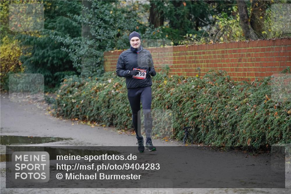 07.12.2025 - St. Pauli X-Mass-Run No. 15 Michael Burmester http://msf.ph/oto/9404283 07.12.2025 11:03:10 Laufen 59 meine-sportfotos.de