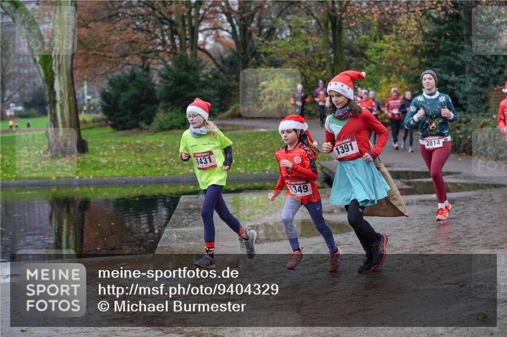 07.12.2025 - St. Pauli X-Mass-Run No. 15 Michael Burmester http://msf.ph/oto/9404329 07.12.2025 11:03:32 Laufen 1431, 5, 1349, 1391, 2814 meine-sportfotos.de