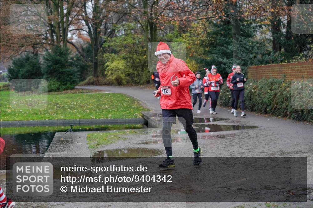 07.12.2025 - St. Pauli X-Mass-Run No. 15 Michael Burmester http://msf.ph/oto/9404342 07.12.2025 11:03:35 Laufen 672 meine-sportfotos.de