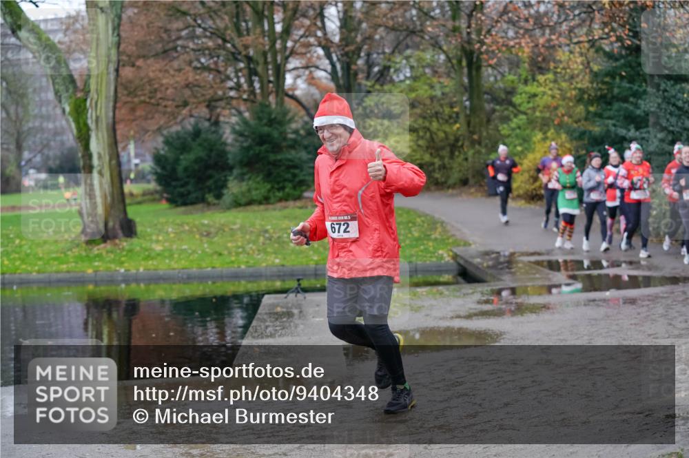 07.12.2025 - St. Pauli X-Mass-Run No. 15 Michael Burmester http://msf.ph/oto/9404348 07.12.2025 11:03:35 Laufen 672 meine-sportfotos.de