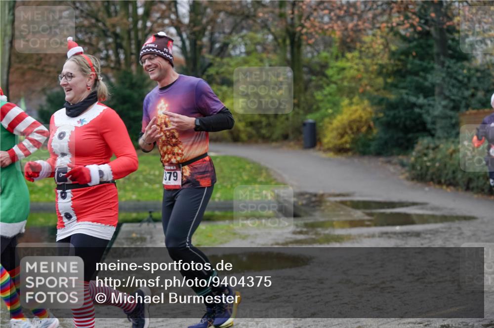 07.12.2025 - St. Pauli X-Mass-Run No. 15 Michael Burmester http://msf.ph/oto/9404375 07.12.2025 11:03:43 Laufen 379 meine-sportfotos.de