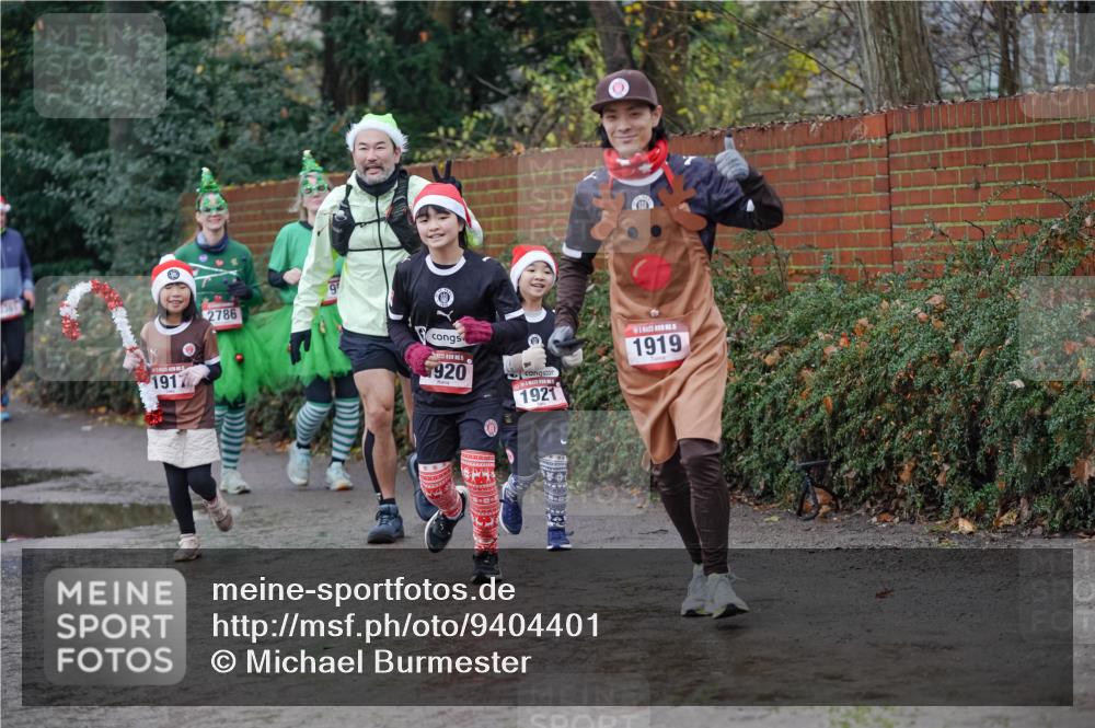 07.12.2025 - St. Pauli X-Mass-Run No. 15 Michael Burmester http://msf.ph/oto/9404401 07.12.2025 11:04:05 Laufen 2786, 1917, 920, 1921, 1919 meine-sportfotos.de