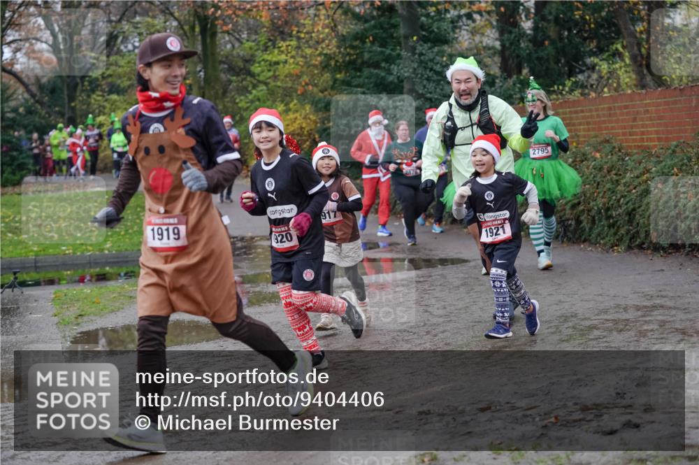 07.12.2025 - St. Pauli X-Mass-Run No. 15 Michael Burmester http://msf.ph/oto/9404406 07.12.2025 11:04:07 Laufen 1919, 920, 917, 2876, 2795, 1921 meine-sportfotos.de