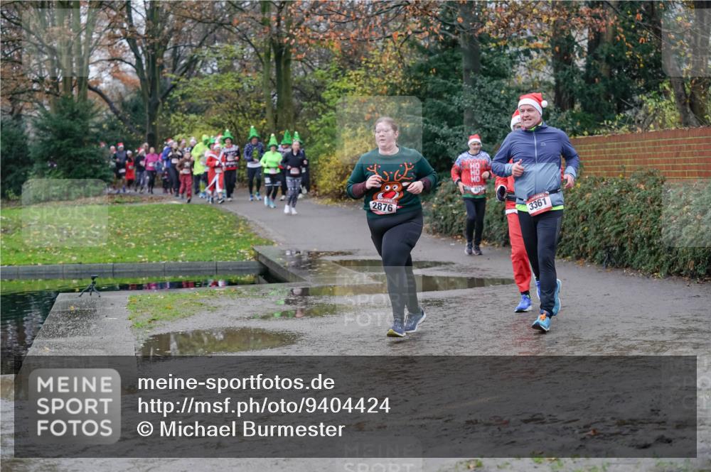 07.12.2025 - St. Pauli X-Mass-Run No. 15 Michael Burmester http://msf.ph/oto/9404424 07.12.2025 11:04:11 Laufen 2876, 3361 meine-sportfotos.de
