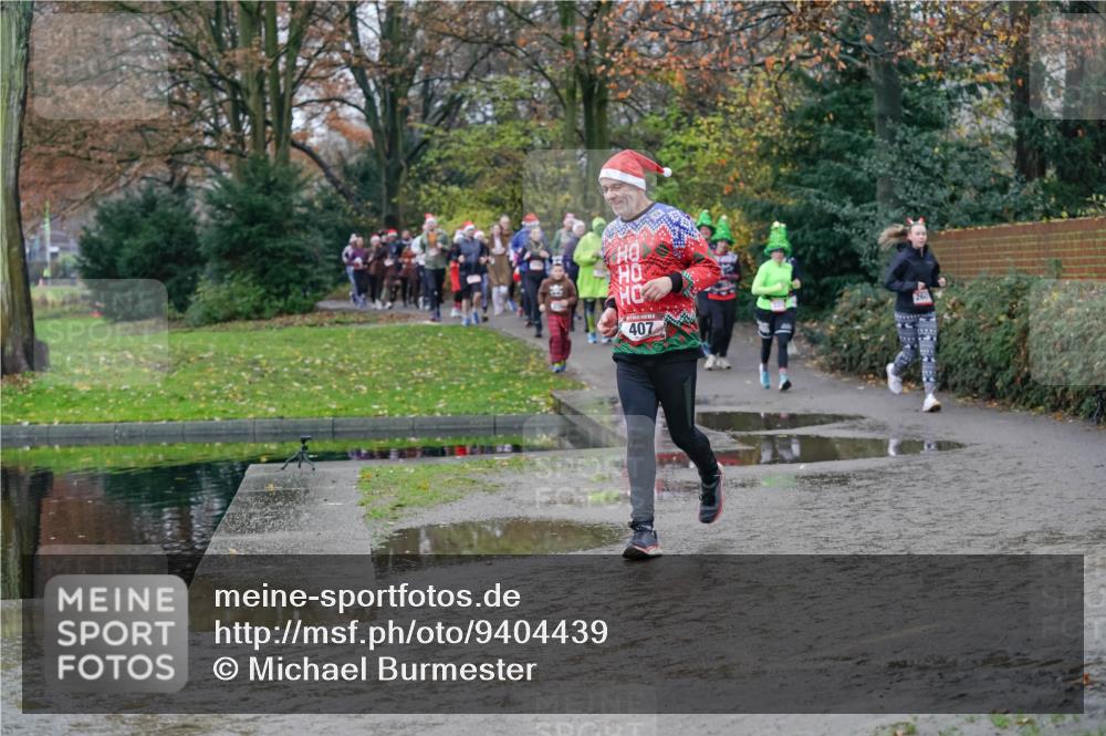 07.12.2025 - St. Pauli X-Mass-Run No. 15 Michael Burmester http://msf.ph/oto/9404439 07.12.2025 11:04:15 Laufen 407, 260 meine-sportfotos.de