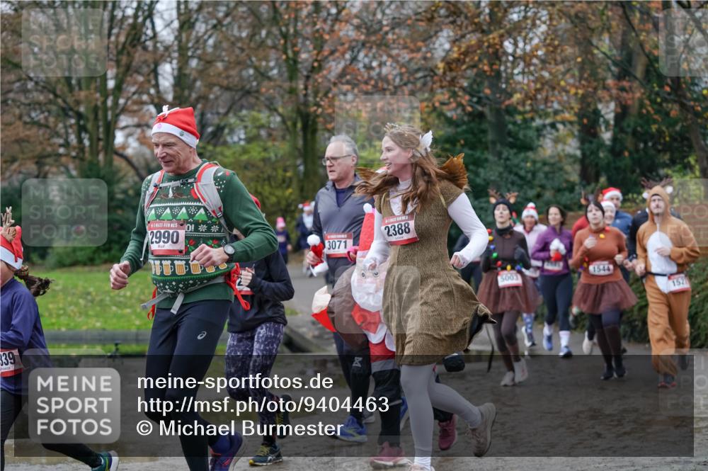 07.12.2025 - St. Pauli X-Mass-Run No. 15 Michael Burmester http://msf.ph/oto/9404463 07.12.2025 11:04:31 Laufen 39, 2990, 3071, 2388, 1544, 5003, 152 meine-sportfotos.de