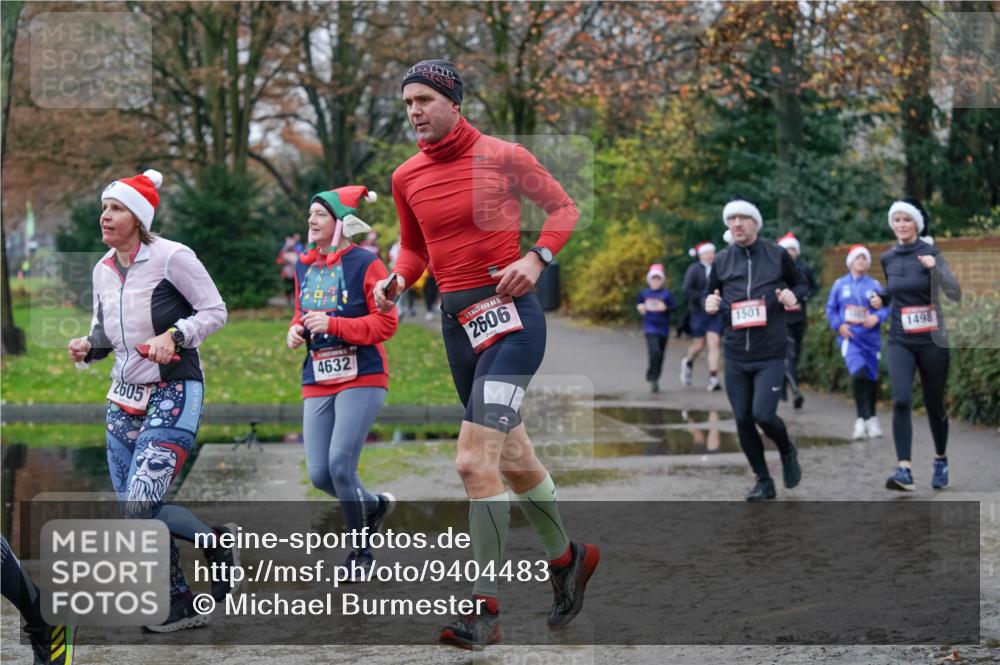 07.12.2025 - St. Pauli X-Mass-Run No. 15 Michael Burmester http://msf.ph/oto/9404483 07.12.2025 11:04:35 Laufen 2605, 4632, 2606, 1501, 1498 meine-sportfotos.de