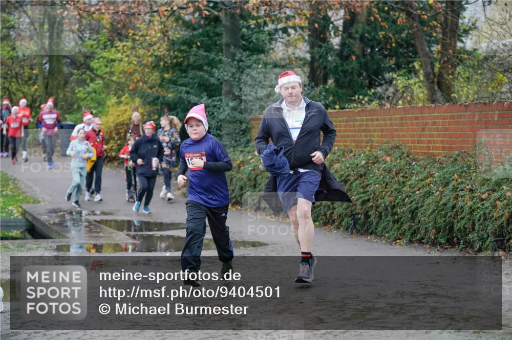 07.12.2025 - St. Pauli X-Mass-Run No. 15 Michael Burmester http://msf.ph/oto/9404501 07.12.2025 11:04:41 Laufen  meine-sportfotos.de