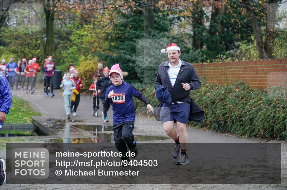 07.12.2025 - St. Pauli X-Mass-Run No. 15 Michael Burmester http://msf.ph/oto/9404503 07.12.2025 11:04:41 Laufen 1858 meine-sportfotos.de