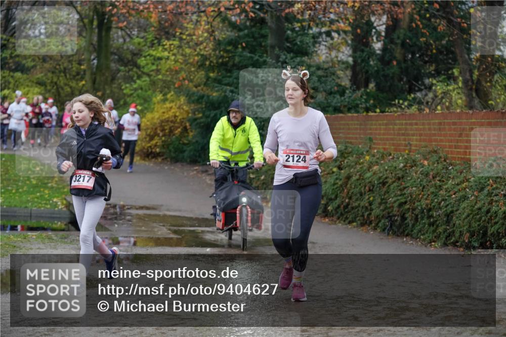 07.12.2025 - St. Pauli X-Mass-Run No. 15 Michael Burmester http://msf.ph/oto/9404627 07.12.2025 11:05:13 Laufen 3217, 2124 meine-sportfotos.de