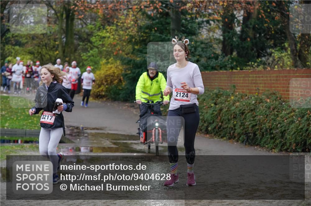 07.12.2025 - St. Pauli X-Mass-Run No. 15 Michael Burmester http://msf.ph/oto/9404628 07.12.2025 11:05:13 Laufen 3217, 2124 meine-sportfotos.de